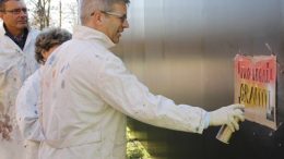 Dr. Stefan Fassbinder als Graffitisprayer