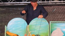 Figurentheater Schnuppe - Kuno Krabbel räumt auf