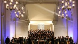 Gustav Mahlers Sinfonie Nr. 2 c-Moll mit dem Theater Vorpommern und der Opera na Zamku im Dom von Greifswald